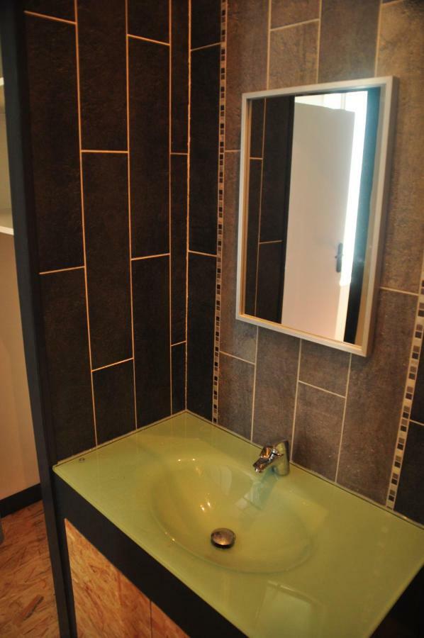 Loustalneou Bed and Breakfast Saint-Pierre-de-Clairac Exteriör bild