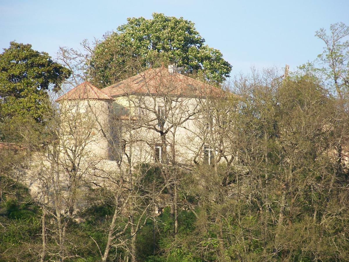 Loustalneou Bed and Breakfast Saint-Pierre-de-Clairac Exteriör bild